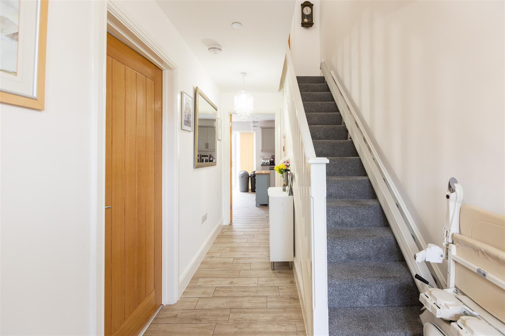 Clos Clemment, Five Roads, Llanelli, SA15 5YQ